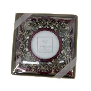 New Sonoma Metal Square Frame Red Enamel 2.5x2.5